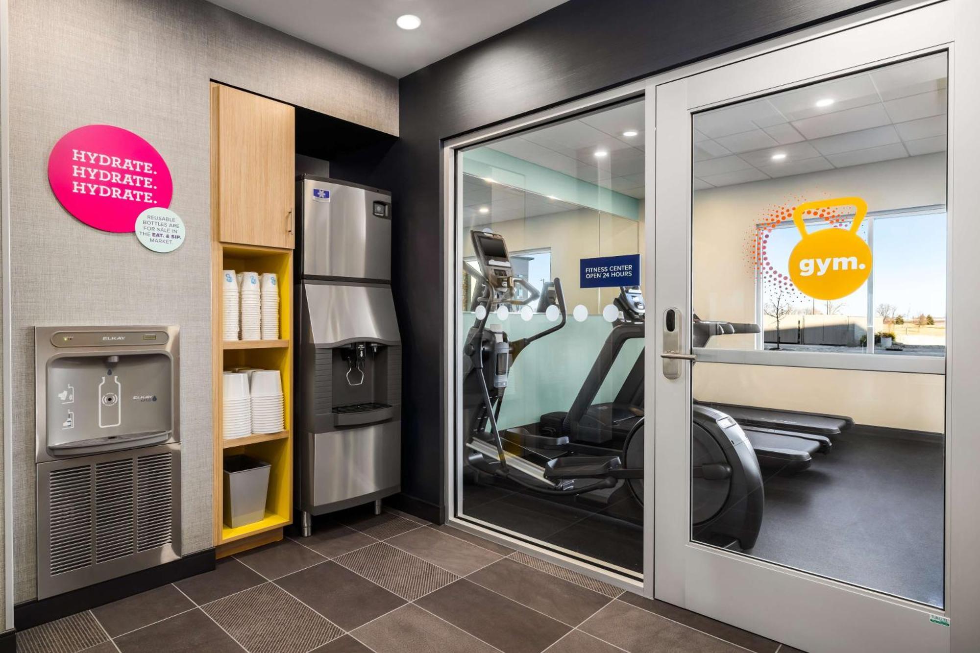 Tru By Hilton Oshkosh Otel Dış mekan fotoğraf